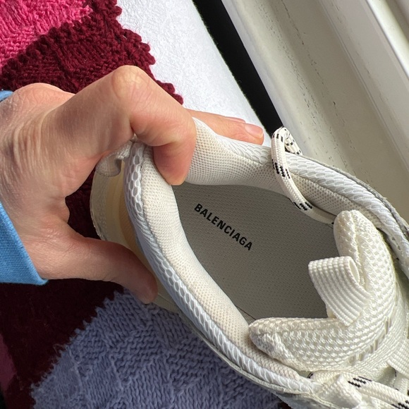 Balenciaga Triple S Sneakers size 37/7 - Picture 3 of 6